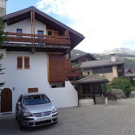 Mollens Chalet Apartment *