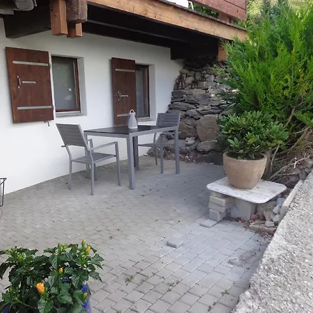 Mollens Chalet * Crans-Montana