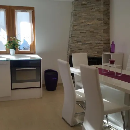 Mollens Chalet *