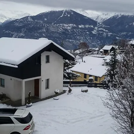 Mollens Chalet