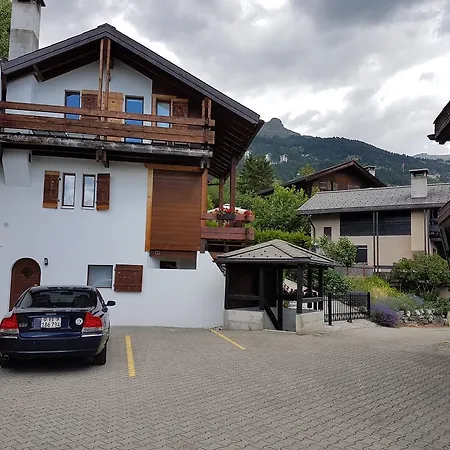 Apartment Mollens Chalet